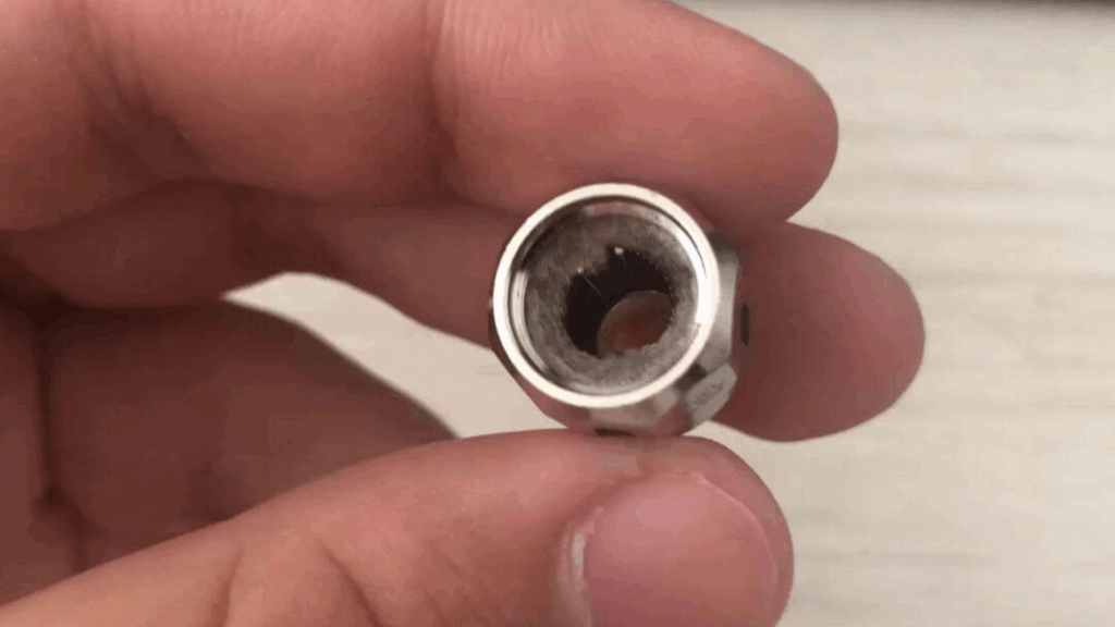 Foto de uma Coil queimada - Tech Market Brasil